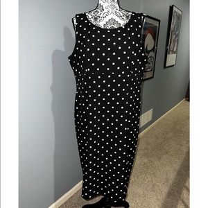 Kasper Black white polka dot sleeveless dress